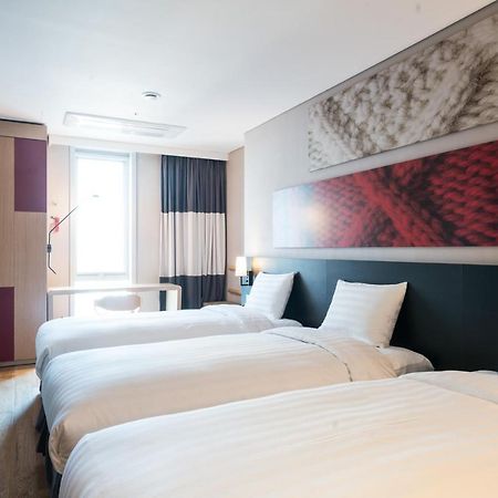 Ibis Ambassador Busan Haeundae Екстер'єр фото