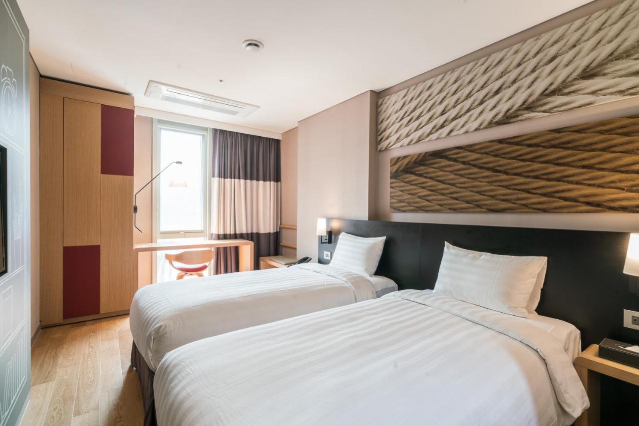 Ibis Ambassador Busan Haeundae Екстер'єр фото