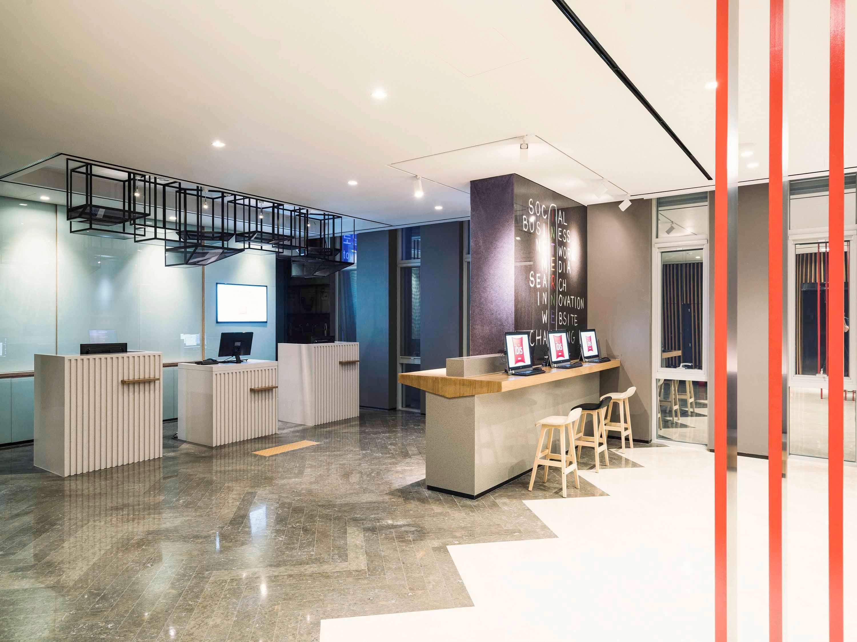 Ibis Ambassador Busan Haeundae Екстер'єр фото